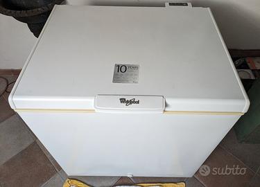 congelatore a pozzetto Whirlpool WHS2121