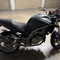 Moto naked Cagiva Raptor 650 usata poco