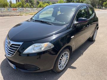 Lancia Ypsilon 1.2 69 CV 5 porte GPL Ecochic Elefa