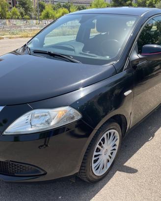 Lancia Ypsilon 1.2 69 CV 5 porte GPL Ecochic Elefa