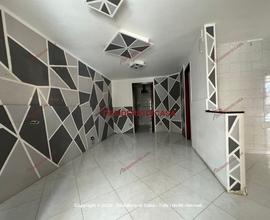 Casa, Carini.