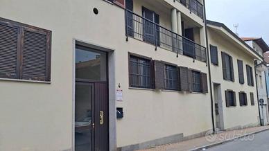 Immobile in asta di 151 m² con 3 locali e box auto
