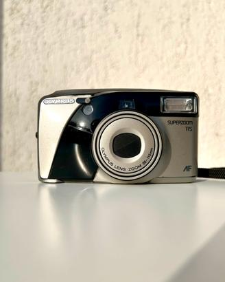 Olympus Superzoom 115 – Fotocamera analogica 35mm
