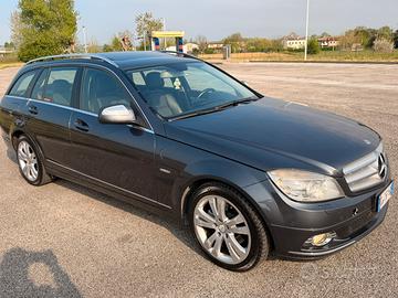 MERCEDES C220CDI KM180mila navi tetto pelle