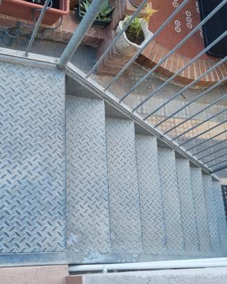 scala da esterno ferro zincata 