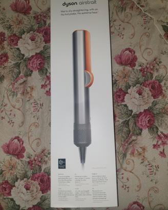Dyson Airstrait