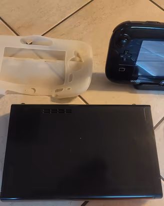 Wii u con accessori e giochi 