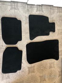 Tappetini bmw serie 5 nuovi mai usati.