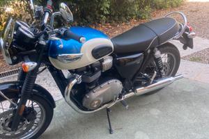 TRIUMPH Bonneville T100 pochi Km