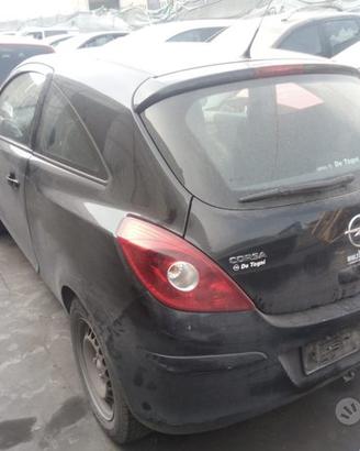 Ricambi usati opel corsa D anno 2008 - 3 porte