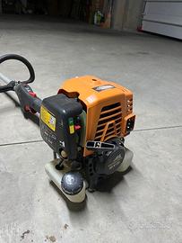 Decespugliatore a scoppio