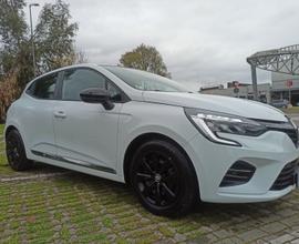 RENAULT Clio 1.5 dci 85 cv INTENS X Neopatentati