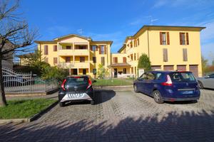 3 LOCALI A RIO SALICETO