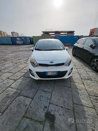 kia rio 1.1 crdi active 