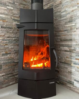 Stufa ghisa a legno invicta chamane