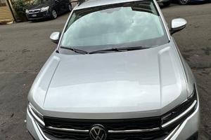 VW T-CROSS 1.300 km