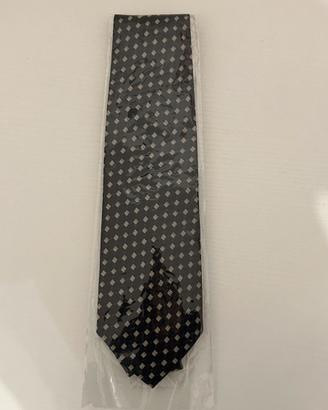 Cravatta Giorgio Armani nuova