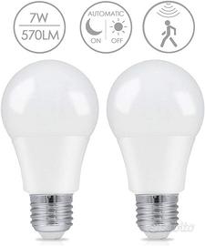 NUOVO-2X Lampadine a LED E27 sensore di movimento