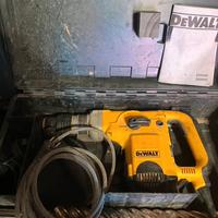 Coppia martelli  demolitori dewalt makita