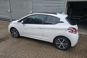 peugeot 208 1.4 hdi 68cv euro 5b