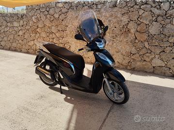 Honda sh 300 i abs