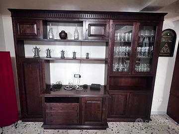 Parete attrezzata