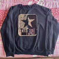 felpa nera di Blu deise comoda