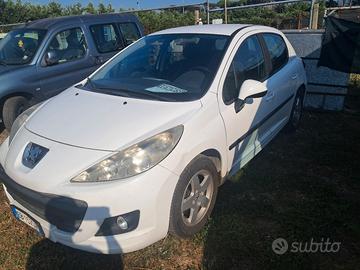 PEUGEOT 207 1400CC 