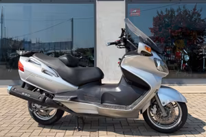 SUZUKI BURGMAN 650 +CONSEGNA A DOMICILIO ITALIA