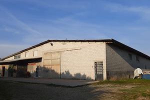 Stalla- ricovero per attrezzature agricole