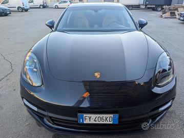 Porsche Panamera Sport gran turismo