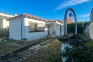 Villetta con scoperto privato