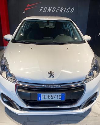 PEUGEOT 208 PureTech 82 5p. Allure