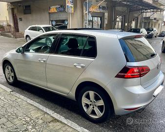 Volkswagen Golf 2.0 TDI Highline BlueMotion (Tetto