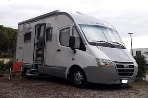 MOTORHOME LAIKA REXOSINE 600