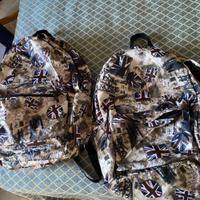 Coppia zaini inglesi,stampa inglese, individuabili