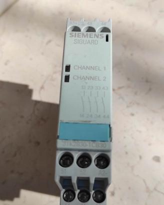 Relè Sicurezza Siemens SIGUARD 3TK2830-1CB30