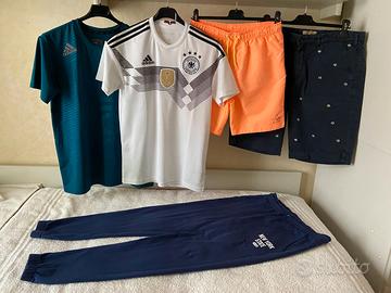 Maglie da calcio e pantaloni