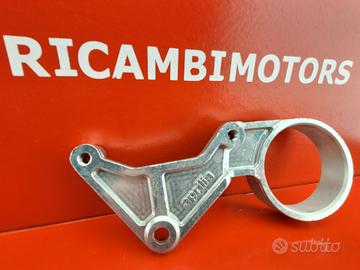 SUPPORTO PINZA POST APRILIA AF1 FUTURA 50