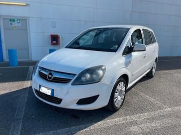 OPEL ZAFIRA 1.6 METANO 2011 12 MESI DI GARANZIA