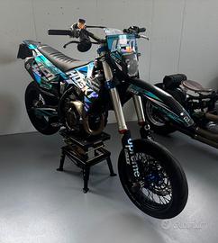 Husqvarna 450 motard