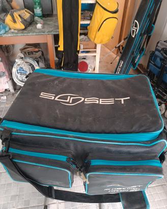 borsa porta tutto per pesca