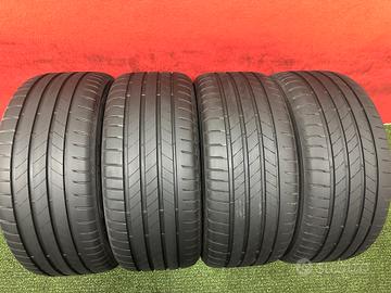 255 40 20 Gomme Estive 2022 Bridgestone 255 40R20