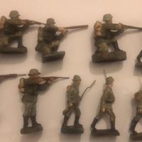 Vecchi soldatini in pasta marche varie