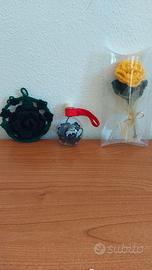 Fiori fatti a l'uncinetto