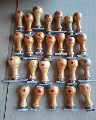 25 timbri anni 70 vintage