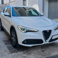 Alfa Romeo Stelvio 2.2 Turbodiesel 190 CV AT8 Q4 B