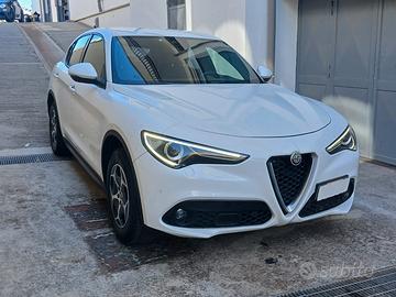 Alfa Romeo Stelvio 2.2 Turbodiesel 190 CV AT8 Q4 B