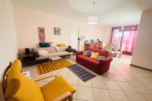 Trilocale con posto auto e cantina viale Poetto