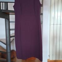 vestito color bordeaux, marca Calvin klein. 